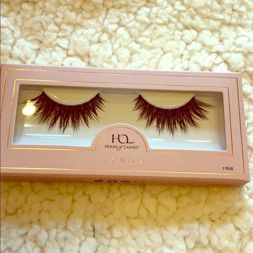 House of lashes